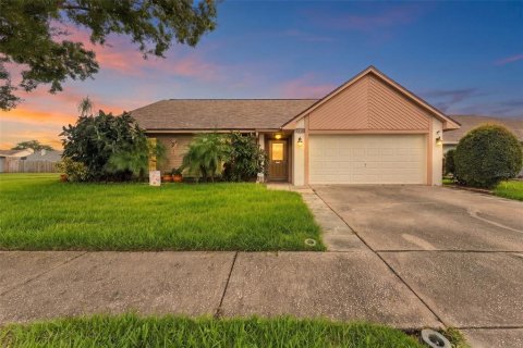 Villa ou maison à Brandon, Floride 3 chambres, 205.59 m2 № 2368644