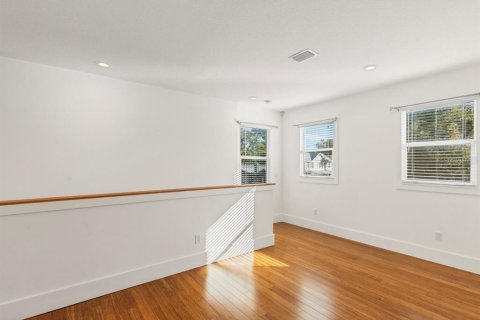 Casa en alquiler en Tampa, Florida, 3 dormitorios, 175.86 m2 № 2228063 - foto 17