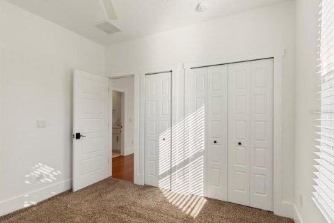 Casa en alquiler en Tampa, Florida, 3 dormitorios, 175.86 m2 № 2228063 - foto 23