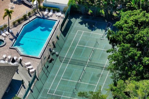 Copropriété à louer à Sarasota, Floride: 2 chambres, 113.06 m2 № 2427001 - photo 17