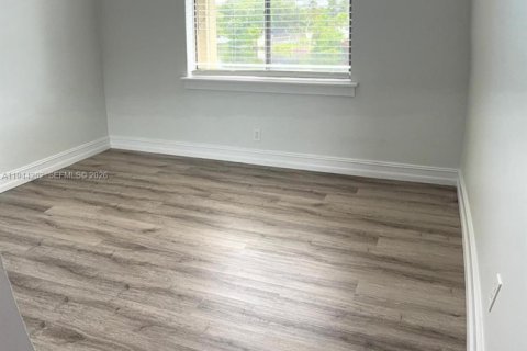 Townhouse in Plantation, Florida 3 bedrooms, 139.35 sq.m. № 2001939 - photo 18