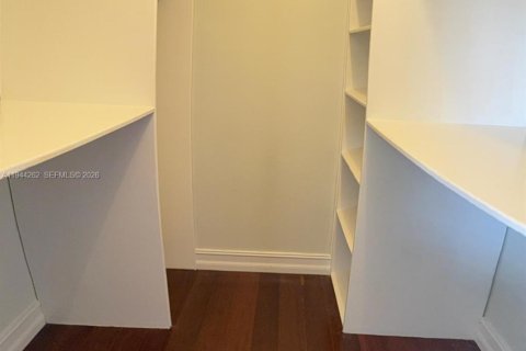 Townhouse in Plantation, Florida 3 bedrooms, 139.35 sq.m. № 2001939 - photo 15