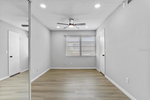 Condominio en venta en Gainesville, Florida, 2 dormitorios, 79.25 m2 № 1757299 - foto 22