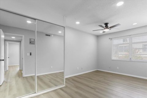 Condominio en venta en Gainesville, Florida, 2 dormitorios, 79.25 m2 № 1757299 - foto 20