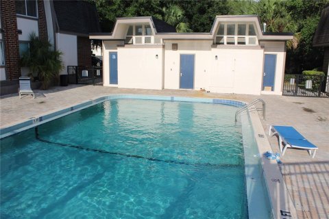 Condominio en venta en Gainesville, Florida, 2 dormitorios, 79.25 m2 № 1757299 - foto 28