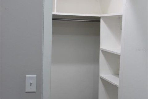 Condominio en venta en Gainesville, Florida, 2 dormitorios, 79.25 m2 № 1757299 - foto 18