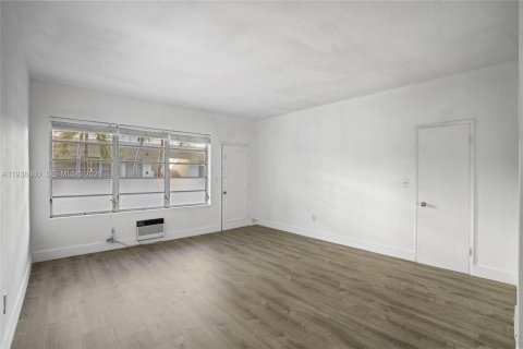 Apartment in Miami Beach, Florida 1 bedroom, 73.39 sq.m. № 1996708 - photo 4