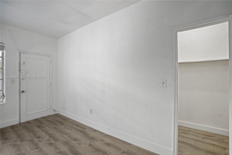 Apartment in Miami Beach, Florida 1 bedroom, 73.39 sq.m. № 1996708 - photo 6