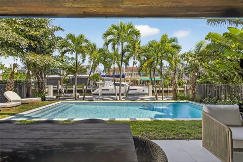 Villa ou maison à louer à Fort Lauderdale, Floride: 4 chambres, 366.87 m2 № 2020140 - photo 10