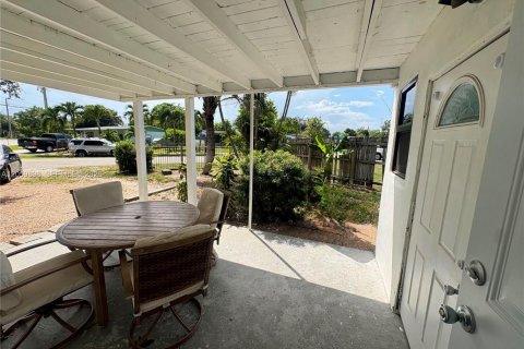 House in Delray Beach, Florida 2 bedrooms, 73.58 sq.m. № 2264525 - photo 14