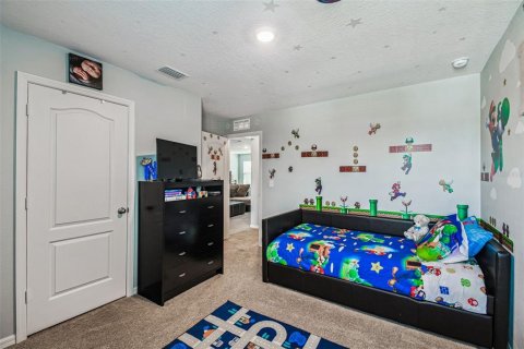 House in Spring Hill, Florida 5 bedrooms, 229 sq.m. № 1915406 - photo 29