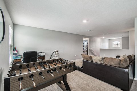 House in Spring Hill, Florida 5 bedrooms, 229 sq.m. № 1915406 - photo 26
