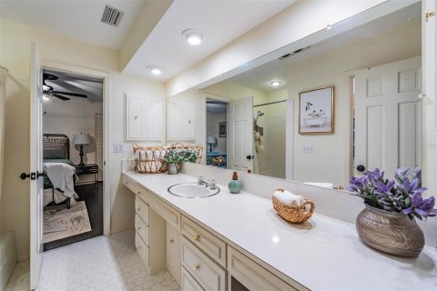 Casa en venta en Dade City, Florida, 4 dormitorios, 271.18 m2 № 1831812 - foto 12