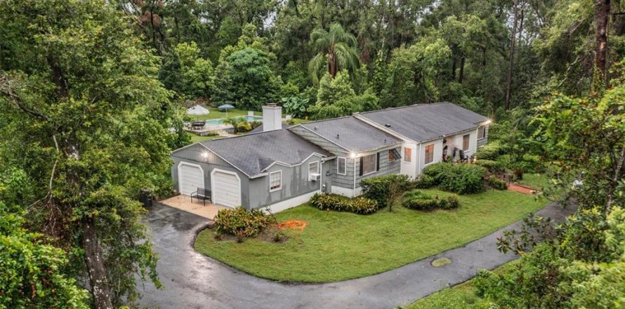 Casa en Dade City, Florida 4 dormitorios, 271.18 m2 № 1831812