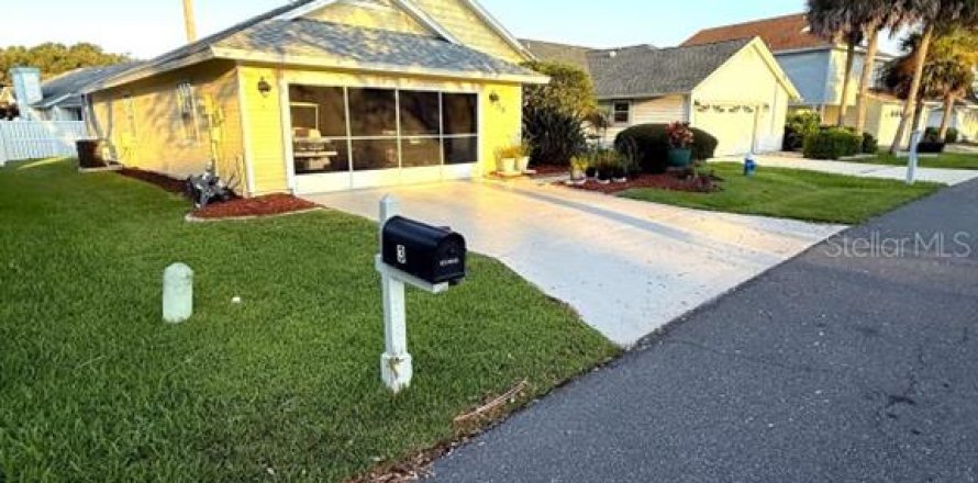 House in Palm Coast, Florida 2 bedrooms, 93.46 sq.m. № 1908748