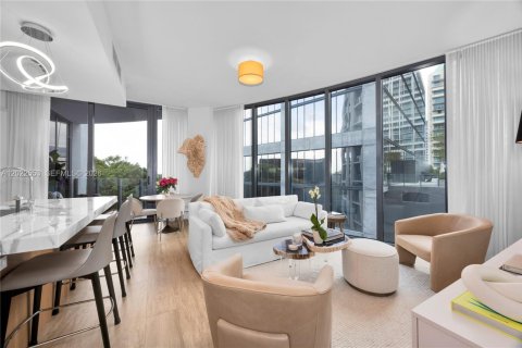 Condominio en Miami, Florida, 2 dormitorios  № 2267821