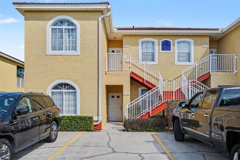 Condo à Kissimmee, Floride, 3 chambres  № 2123263