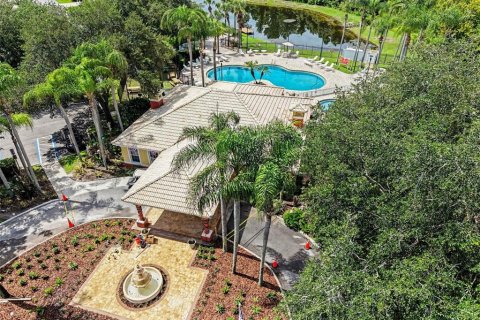Condo in Kissimmee, Florida, 3 bedrooms № 2123263 - photo 4