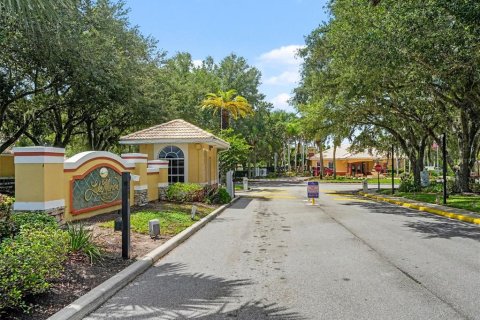 Condo in Kissimmee, Florida, 3 bedrooms № 2123263 - photo 1