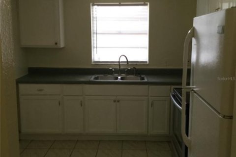 Condo in Orlando, Florida, 3 bedrooms  № 2227296 - photo 13
