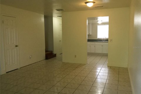 Condo in Orlando, Florida, 3 bedrooms  № 2227296 - photo 15