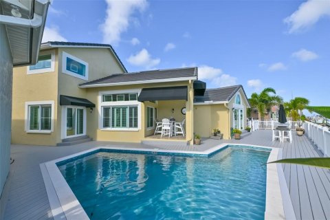 Casa en venta en Apollo Beach, Florida, 3 dormitorios, 228.73 m2 № 2207391 - foto 3