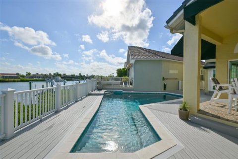 Casa en venta en Apollo Beach, Florida, 3 dormitorios, 228.73 m2 № 2207391 - foto 7