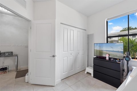 House in Homestead, Florida 3 bedrooms, 123.37 sq.m. № 1997012 - photo 29