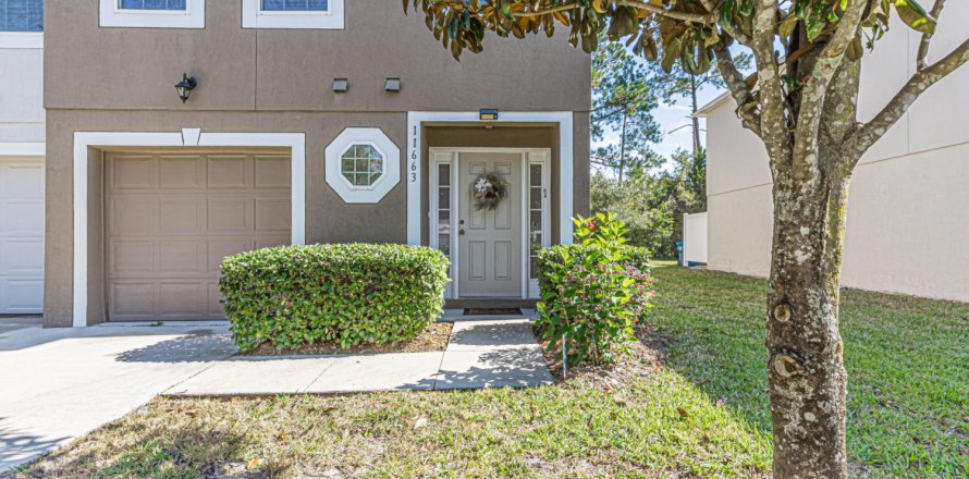 House in Jacksonville, Florida 3 bedrooms, 165.46 sq.m. № 826877