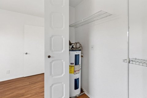 Copropriété à louer à Boca Raton, Floride: 2 chambres, 74.32 m2 № 2289025 - photo 27