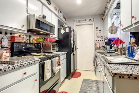 Casa en venta en Deltona, Florida, 3 dormitorios, 126.81 m2 № 1669948 - foto 10