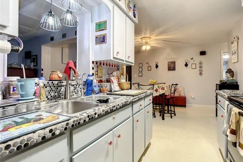 Casa en venta en Deltona, Florida, 3 dormitorios, 126.81 m2 № 1669948 - foto 12