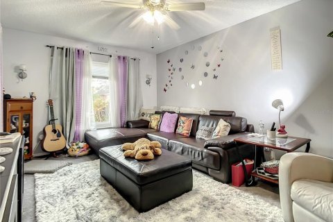 Casa en venta en Deltona, Florida, 3 dormitorios, 126.81 m2 № 1669948 - foto 2