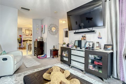 Casa en venta en Deltona, Florida, 3 dormitorios, 126.81 m2 № 1669948 - foto 4