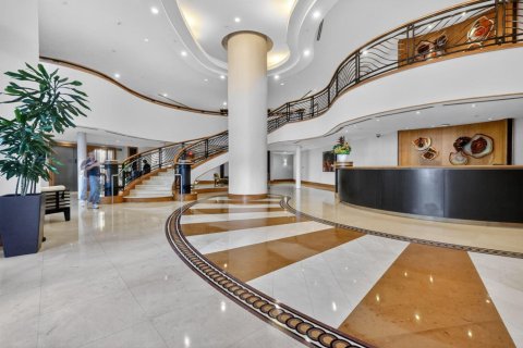 Condo in Sunny Isles Beach, Florida, 2 bedrooms  № 2175730 - photo 21