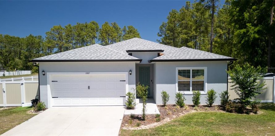 House in Ocala, Florida 4 bedrooms, 186.27 sq.m. № 1675443