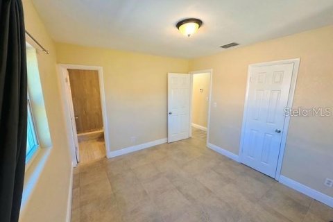 House in Orlando, Florida 3 bedrooms, 117.06 sq.m. № 1908136 - photo 10