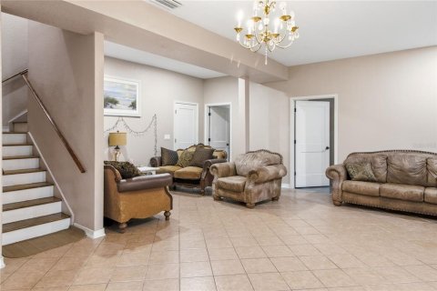 Villa ou maison à vendre à New Smyrna Beach, Floride: 4 chambres, 334.45 m2 № 2348318 - photo 5