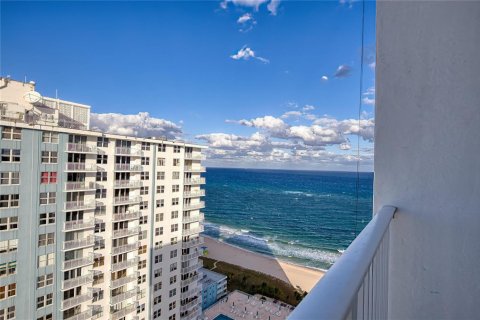 Copropriété à vendre à Pompano Beach, Floride: 1 chambre, 95.69 m2 № 2084424 - photo 5