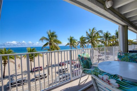 Copropriété à vendre à Pompano Beach, Floride: 1 chambre, 95.69 m2 № 2084424 - photo 26