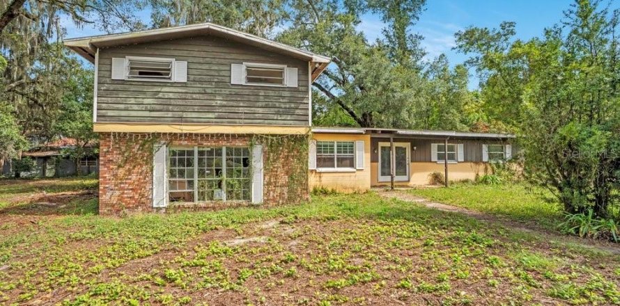 Villa ou maison à Apopka, Floride 5 chambres, 367.89 m2 № 2416667