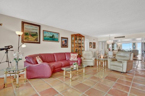 Купить кондоминиум в Палм-Бич, Флорида 3 комнаты, 145.3м2, № 2147375 - фото 8