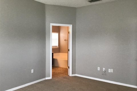 House in Kissimmee, Florida 3 bedrooms, 148.27 sq.m. № 1908572 - photo 19
