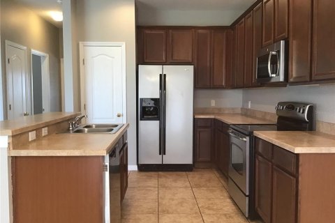 House in Kissimmee, Florida 3 bedrooms, 148.27 sq.m. № 1908572 - photo 8