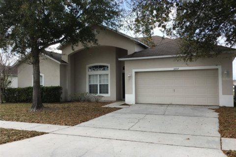 House in Kissimmee, Florida 3 bedrooms, 148.27 sq.m. № 1908572 - photo 1