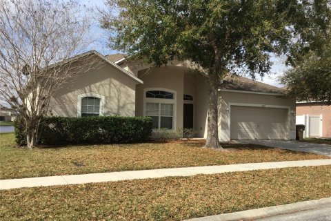 House in Kissimmee, Florida 3 bedrooms, 148.27 sq.m. № 1908572 - photo 3