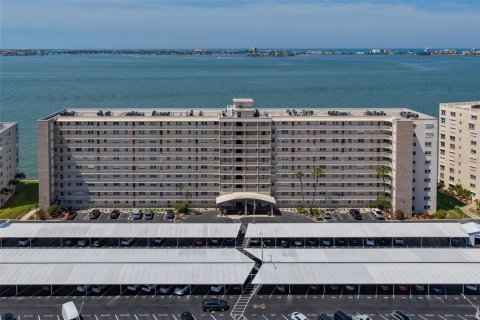 Condo à Gulfport, Floride, 1 chambre № 2151479