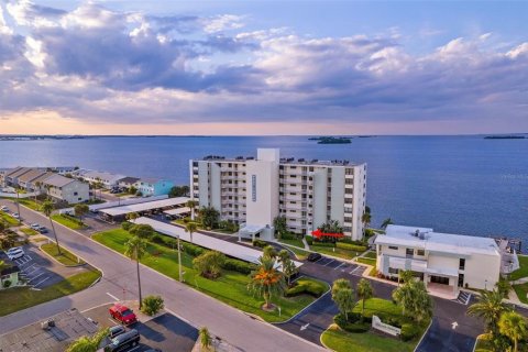 Condo in Dunedin, Florida, 2 bedrooms  № 1244547 - photo 2