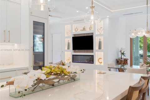 Casa en venta en Islamorada, Village of Islands, Florida, 4 dormitorios, 322.09 m2 № 2080453 - foto 20