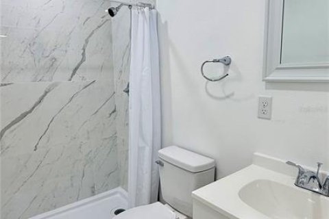 Villa ou maison à louer à Sarasota, Floride: 2 chambres, 55.74 m2 № 2401121 - photo 10